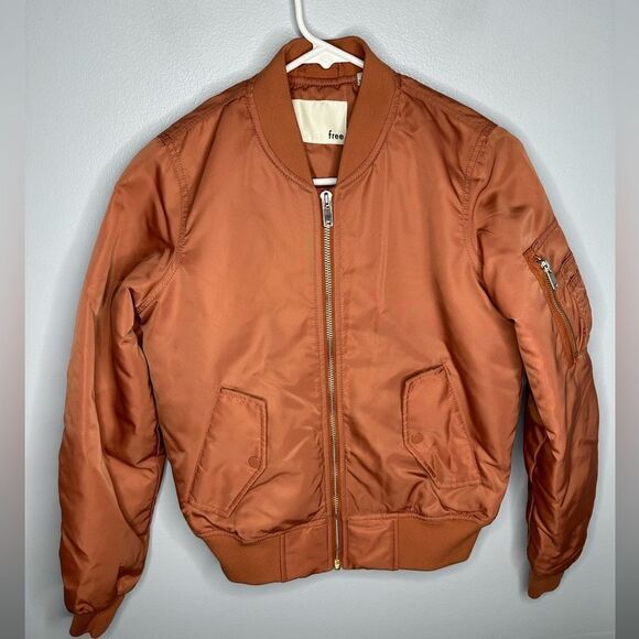 Aritzia Wilfred Free Pink Avion Bomber Jacket womens size XS - Picture 4 of 8